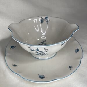 Birchmere by Haviland GRAVY BOAT WITH ATTACHED UNDERPLATE, USA